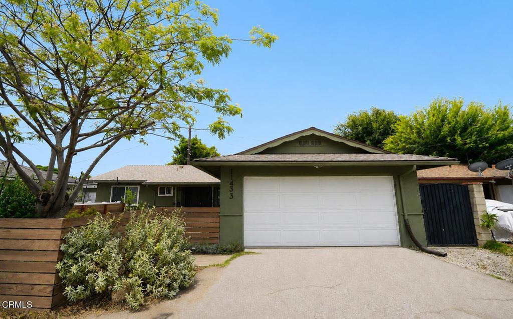 11433 Hallwood Drive Property Photo 1