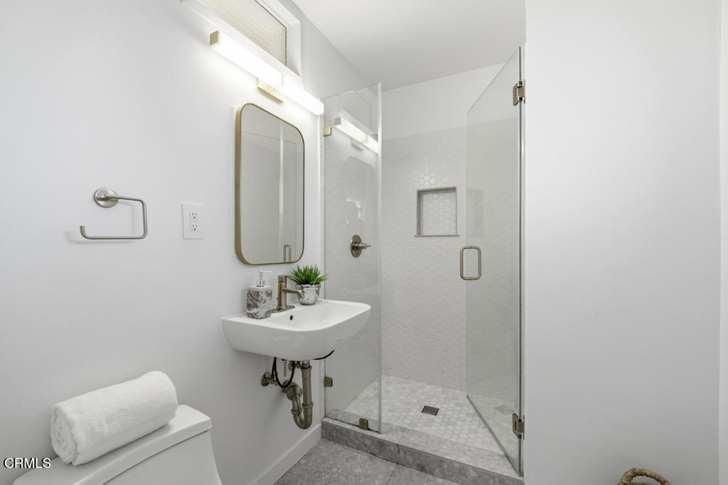 11433 Hallwood Drive Property Photo 28