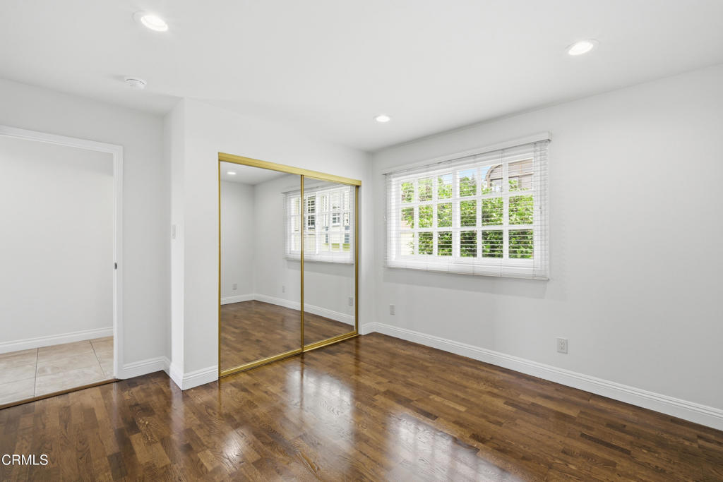 1621 Maltman Avenue Property Photo 16