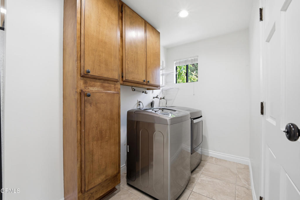 1621 Maltman Avenue Property Photo 20