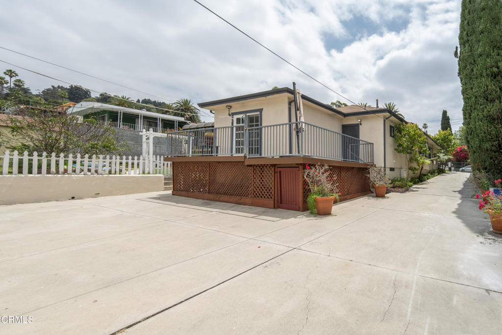 1621 Maltman Avenue Property Photo 22