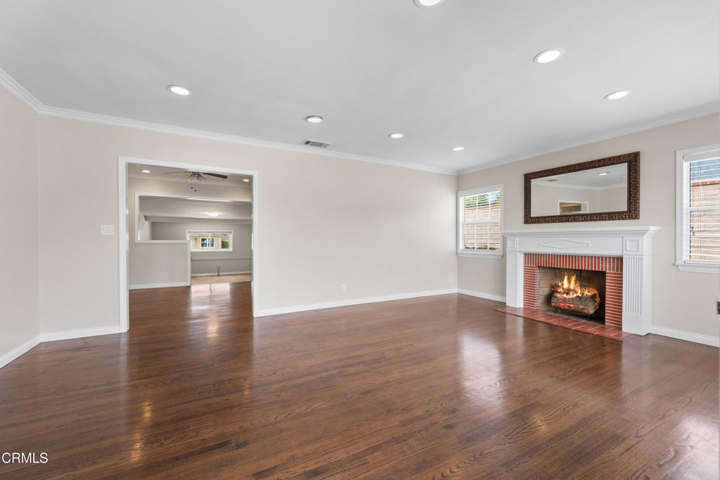 3101 N Olive Avenue Property Photo 4
