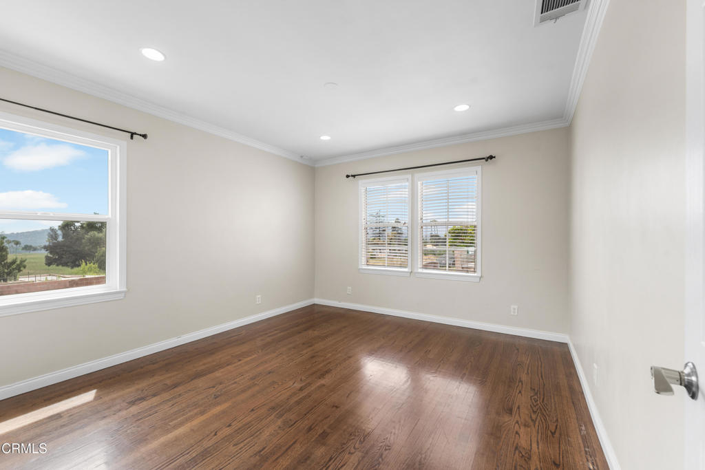 3101 N Olive Avenue Property Photo 20