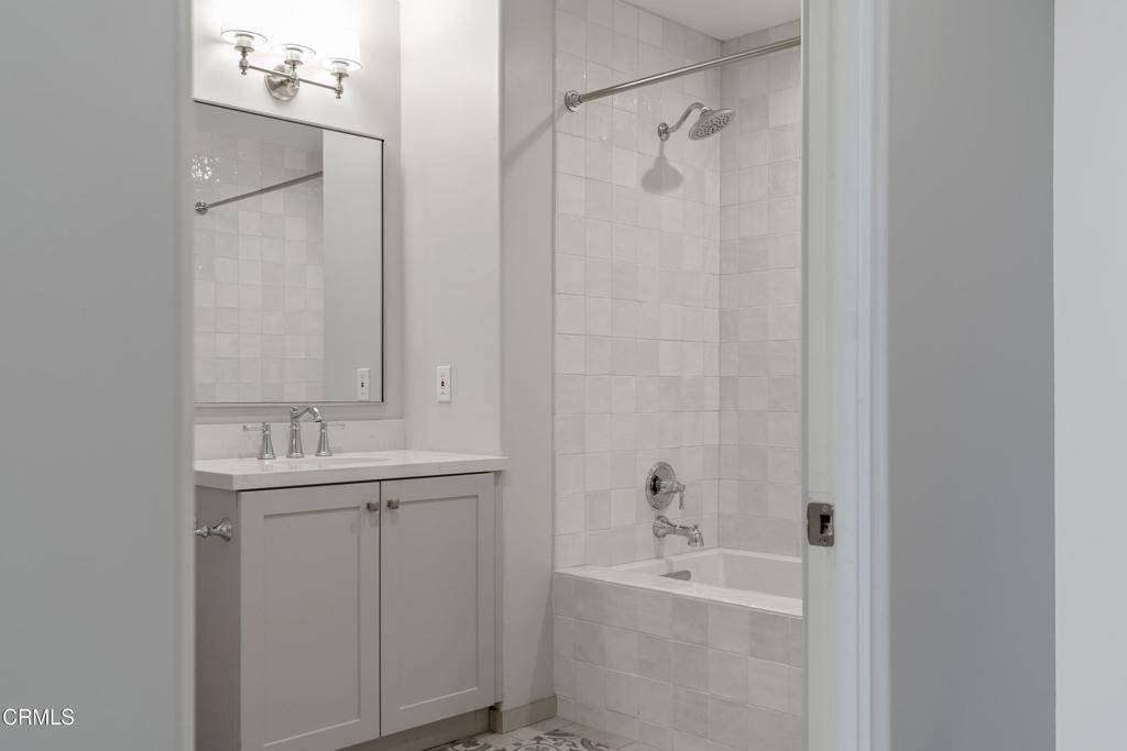 533 E Union Street 501 Property Photo 13