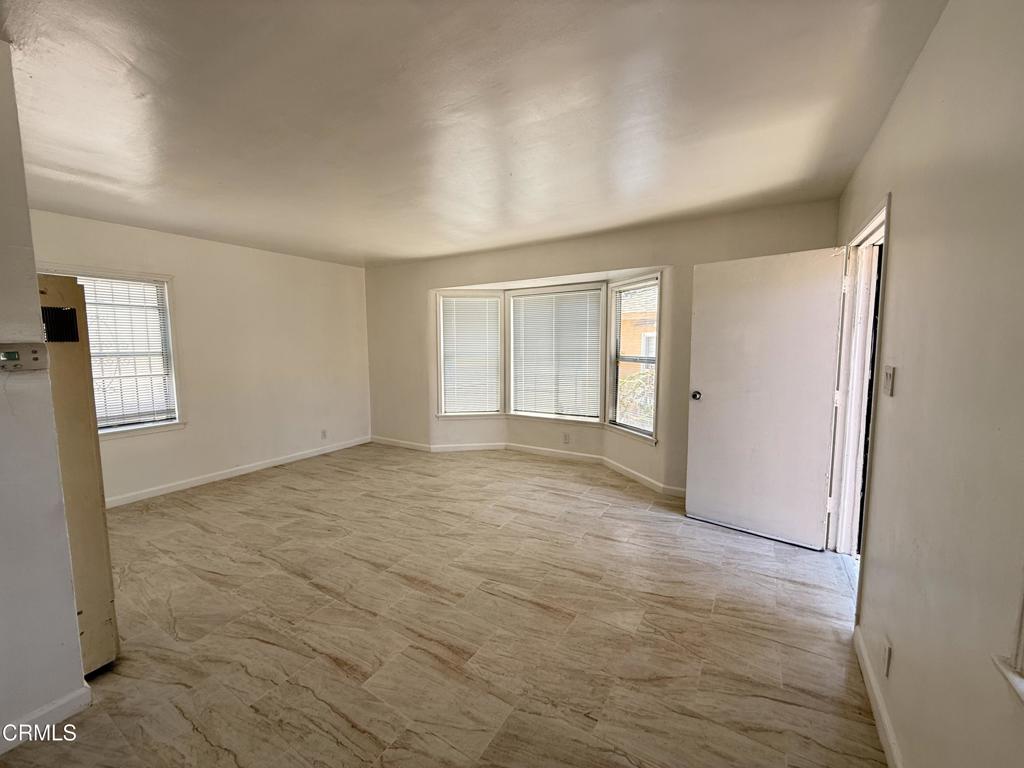 2408 2410 N Eastern Avenue Property Photo 7