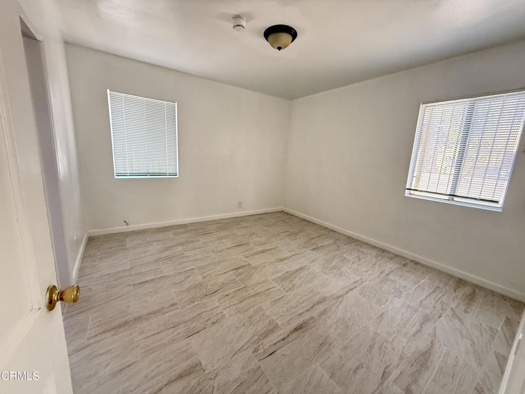 2408 2410 N Eastern Avenue Property Photo 11