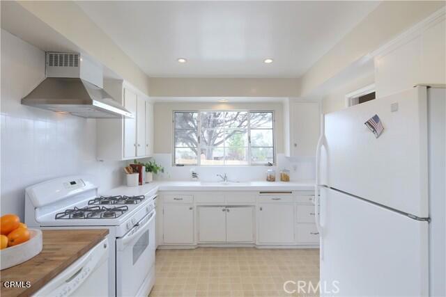 1678 Midwick Drive Property Photo 10