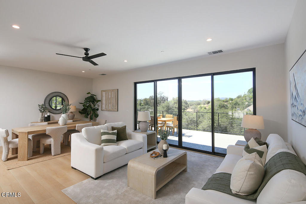 1048 Canyon Creek Place Property Photo 7