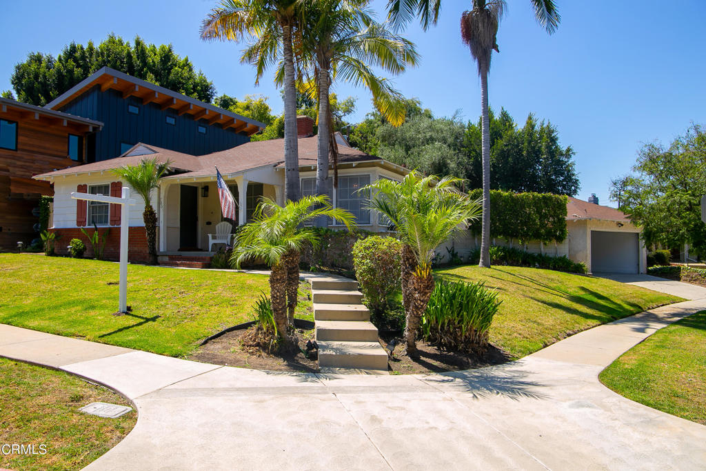 7601 Flight Avenue Property Photo 2