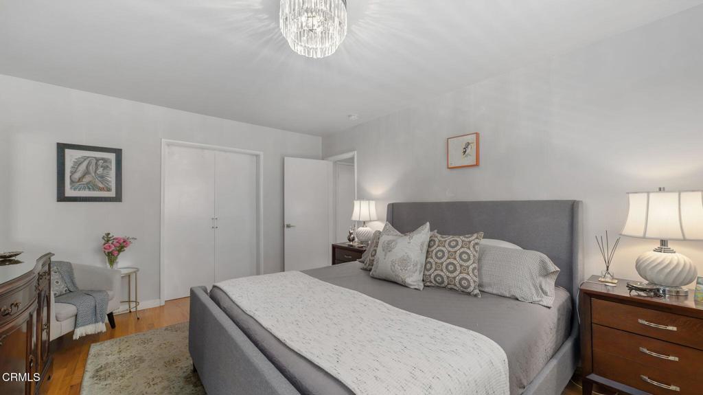2030 N Altadena Drive Property Photo 22