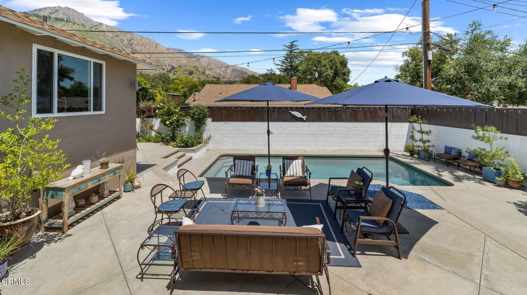 2030 N Altadena Drive Property Photo 46