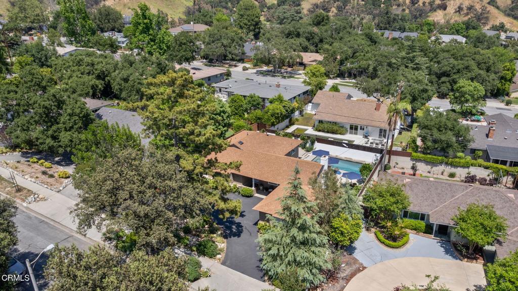 2030 N Altadena Drive Property Photo 60
