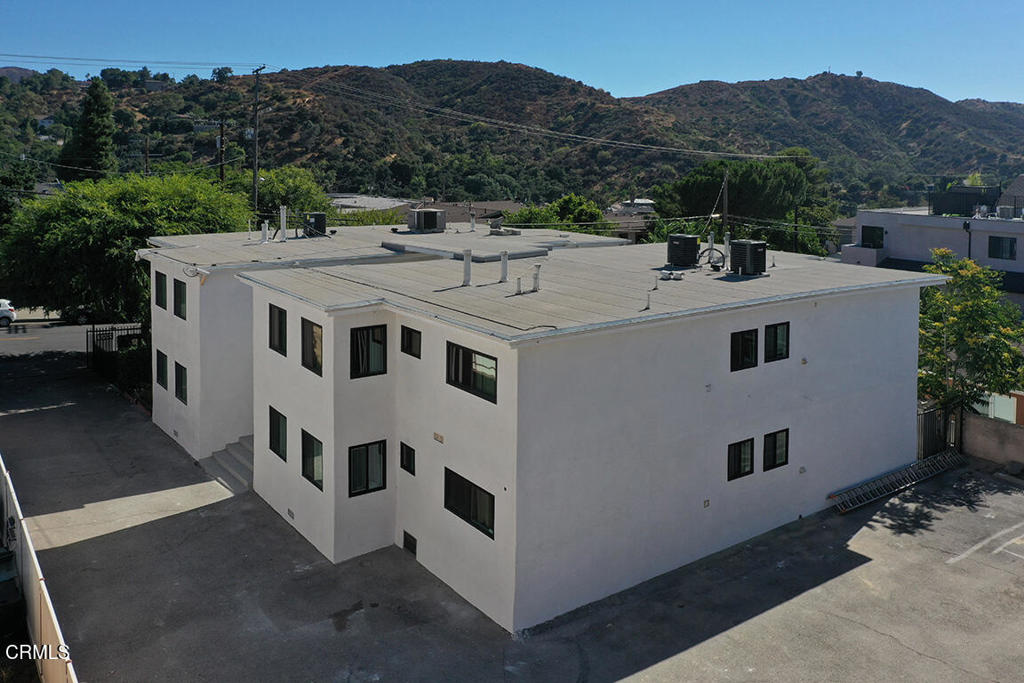 7323 Valmont Street Property Photo 2