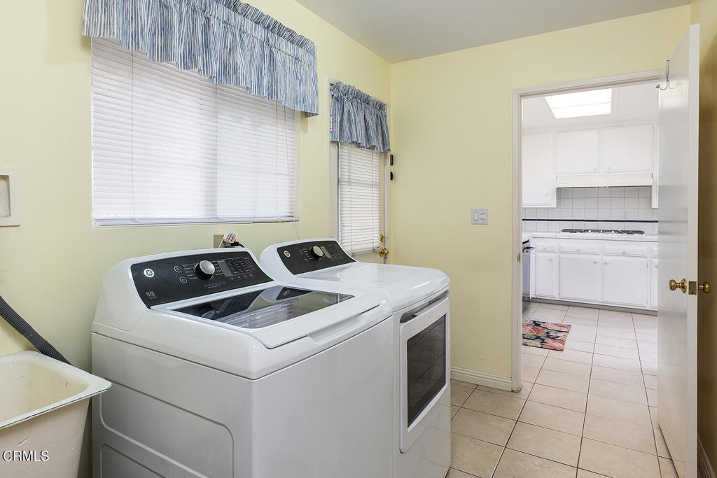 485 Arbor Street Property Photo 18