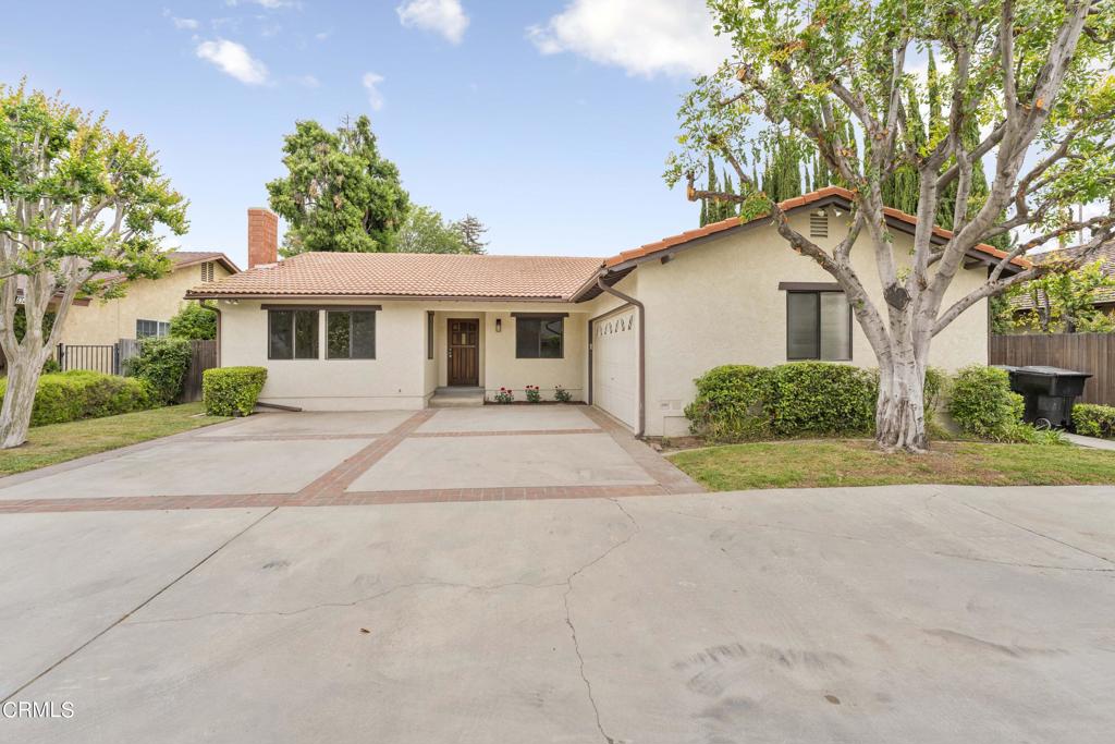 6347 N Muscatel Avenue Property Photo 1