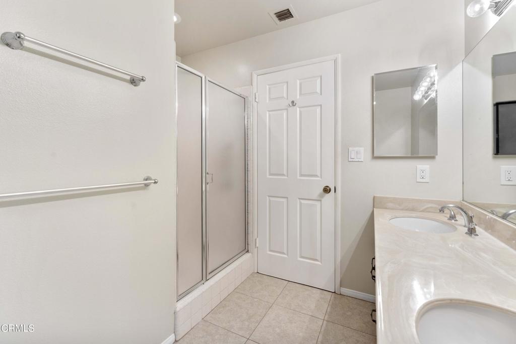 6347 N Muscatel Avenue Property Photo 22