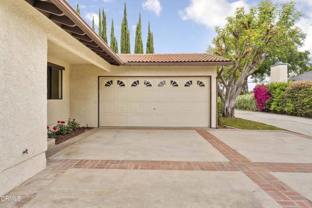 6347 N Muscatel Avenue Property Photo 28