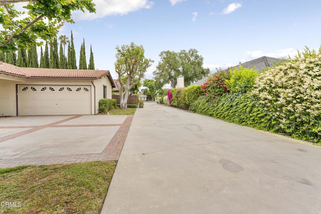 6347 N Muscatel Avenue Property Photo 29