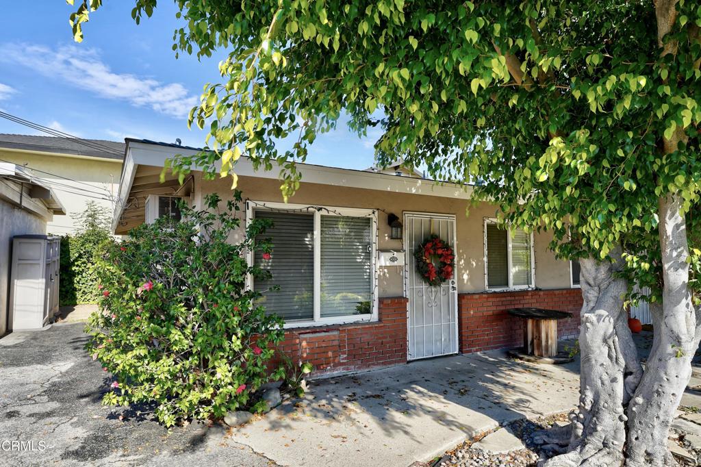 645 Marion Place C Property Photo 5