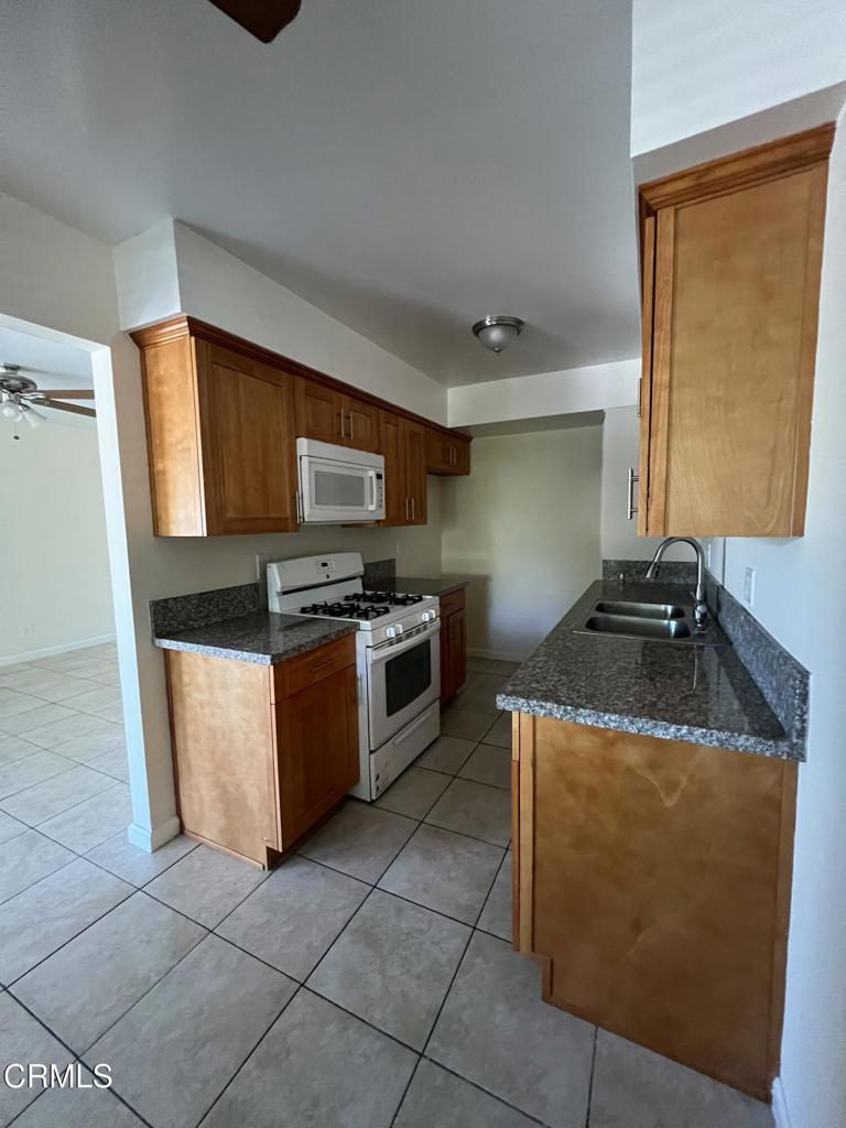 645 Marion Place C Property Photo 16