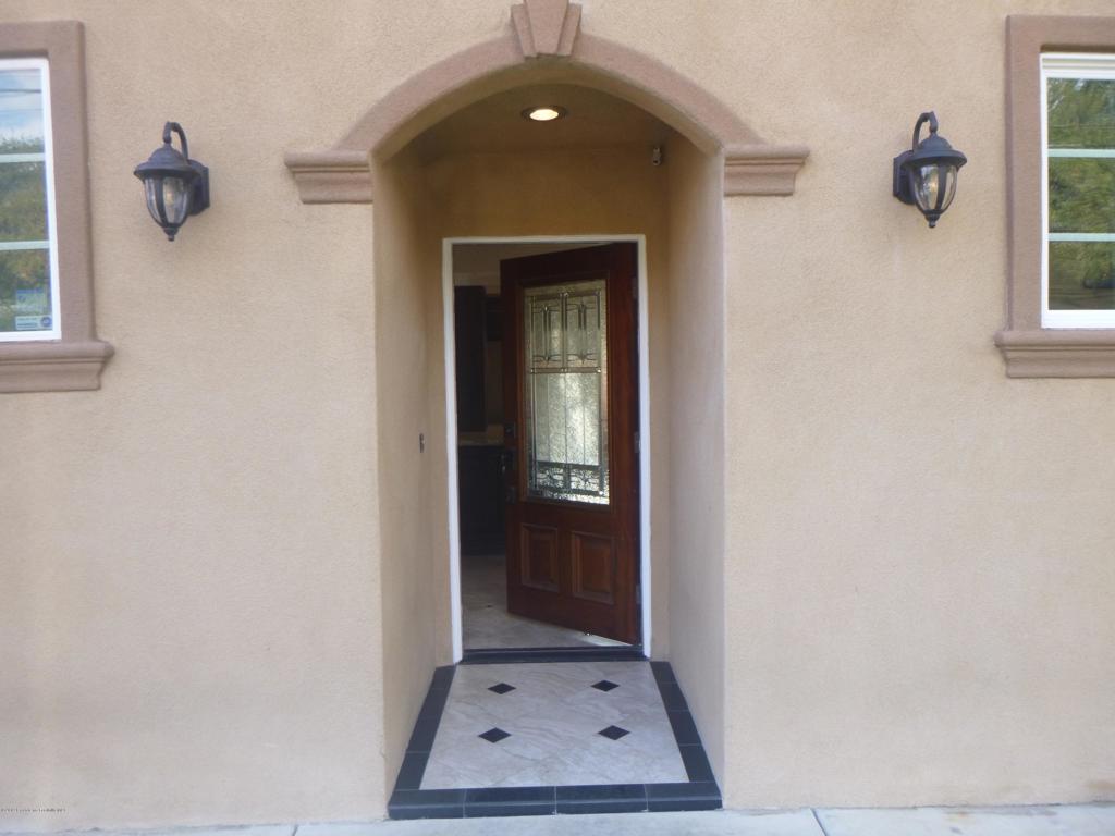 770 W Altadena Drive Property Photo 1