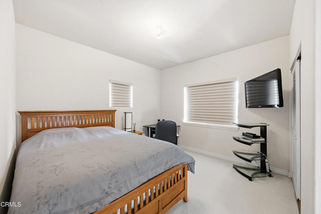 5629 Gracewood Avenue Property Photo 13