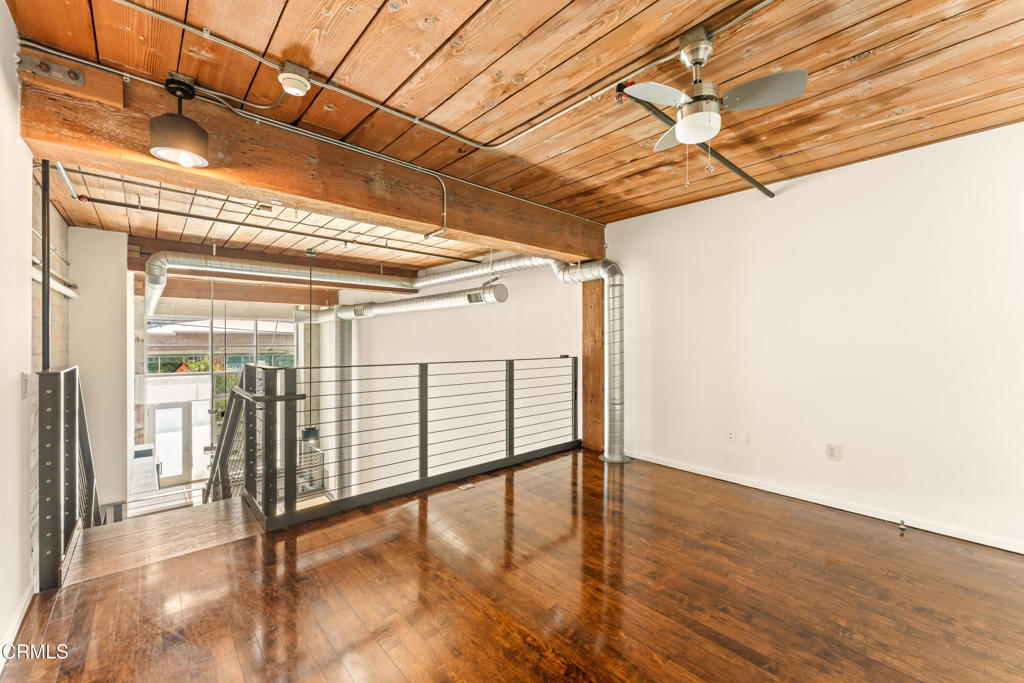 530 S Hewitt Street 129 Property Photo 10