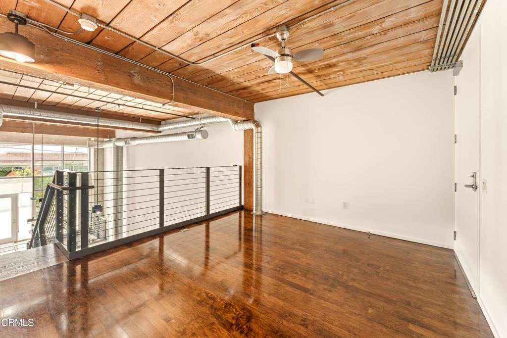 530 S Hewitt Street 129 Property Photo 12