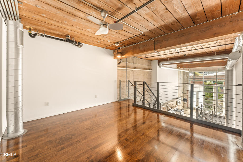 530 S Hewitt Street 129 Property Photo 13