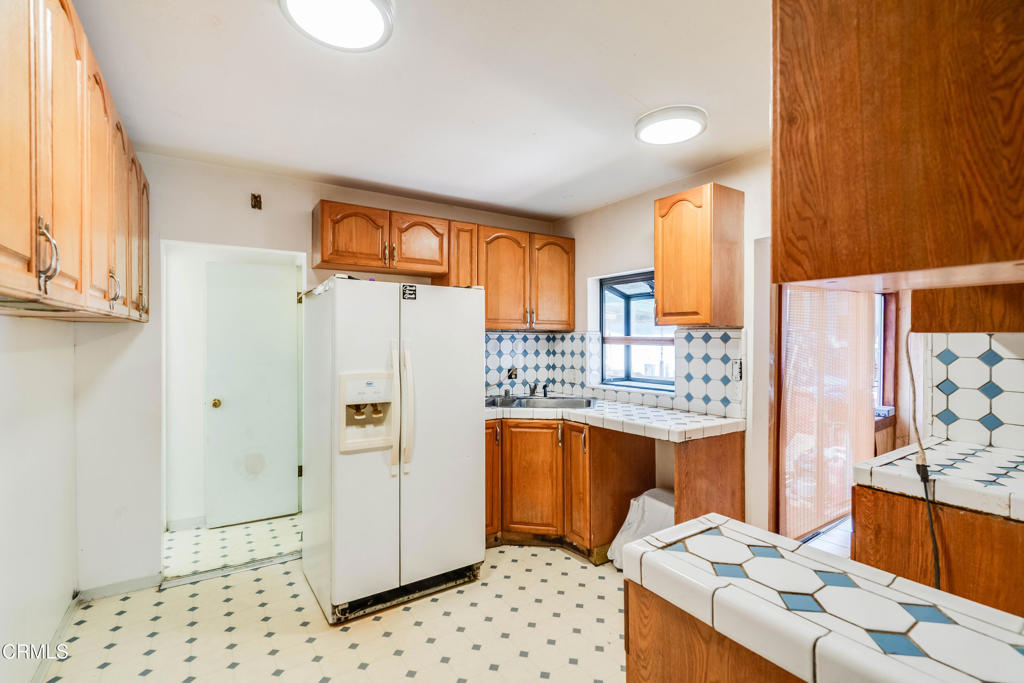 4012 Clayton Avenue W Property Photo 7