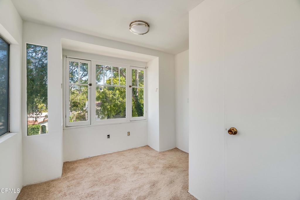 4012 Clayton Avenue W Property Photo 15