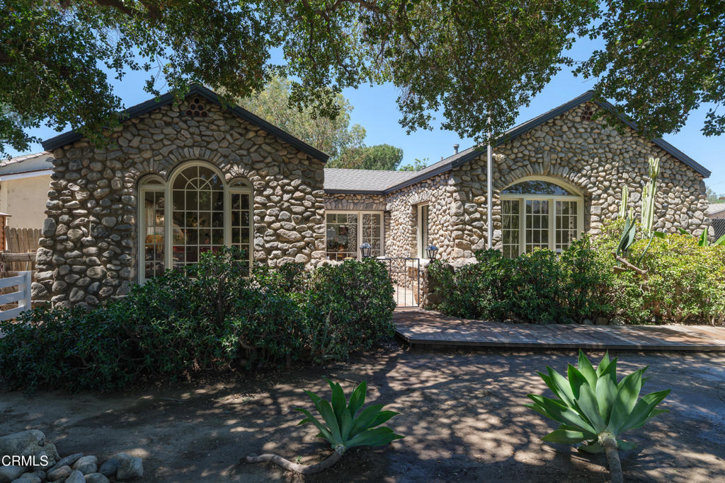 10107 Stonehurst Avenue Property Photo 1
