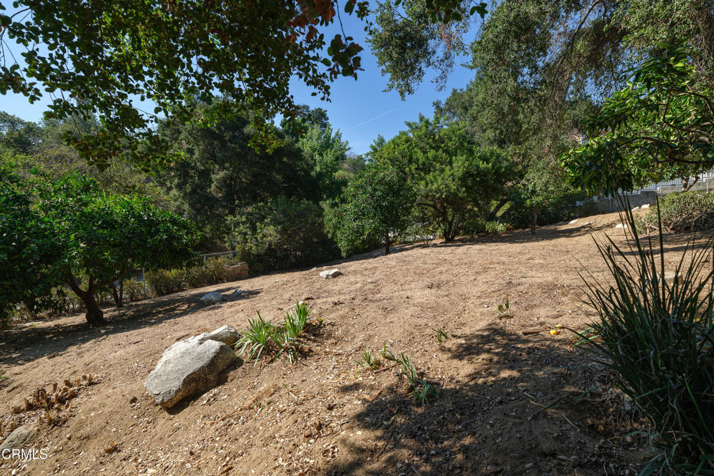3273 New York Drive Property Photo 12
