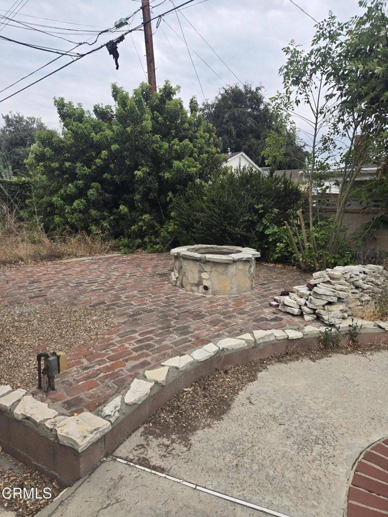 1126 S Gretta Avenue Property Photo 9