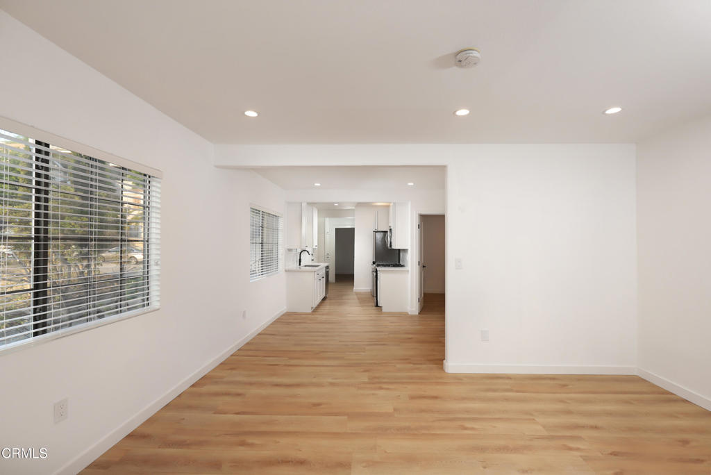 2236 Glendale Boulevard 1/2 Property Photo 5
