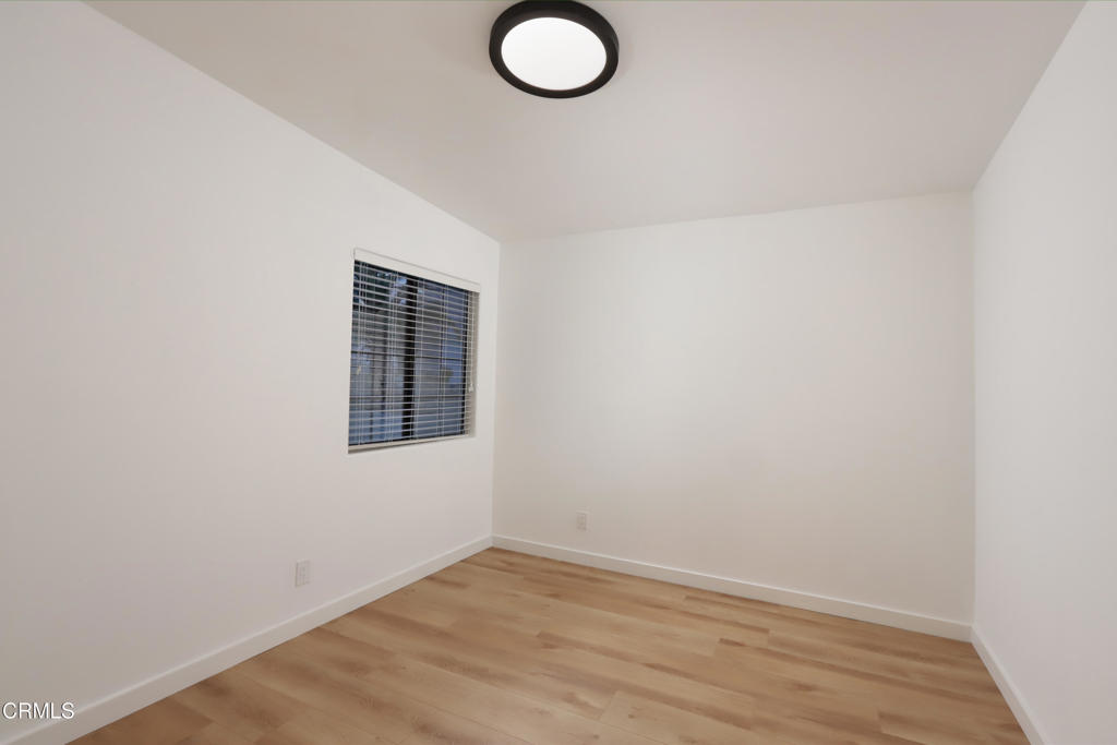2236 Glendale Boulevard 1/2 Property Photo 14