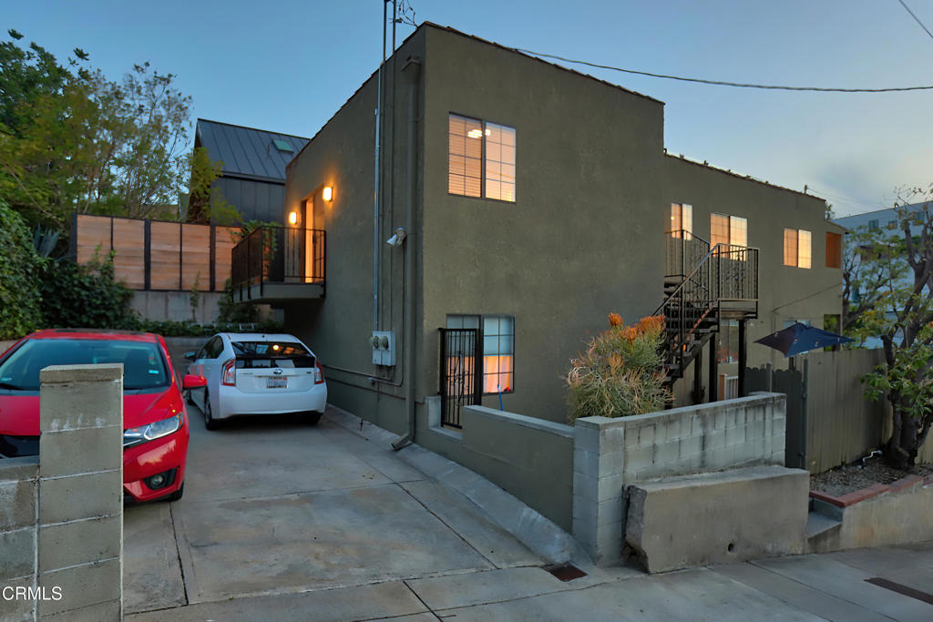 2236 Glendale Boulevard 1/2 Property Photo 23