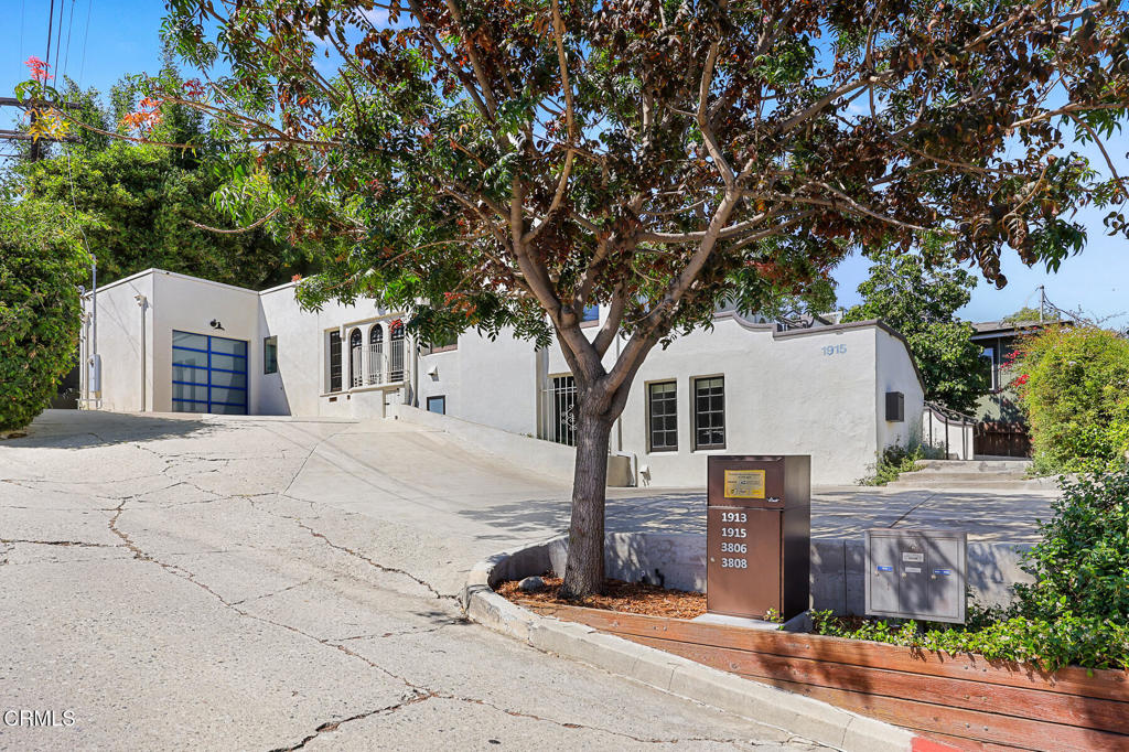1913 1915 Hyperion Avenue Property Photo 22