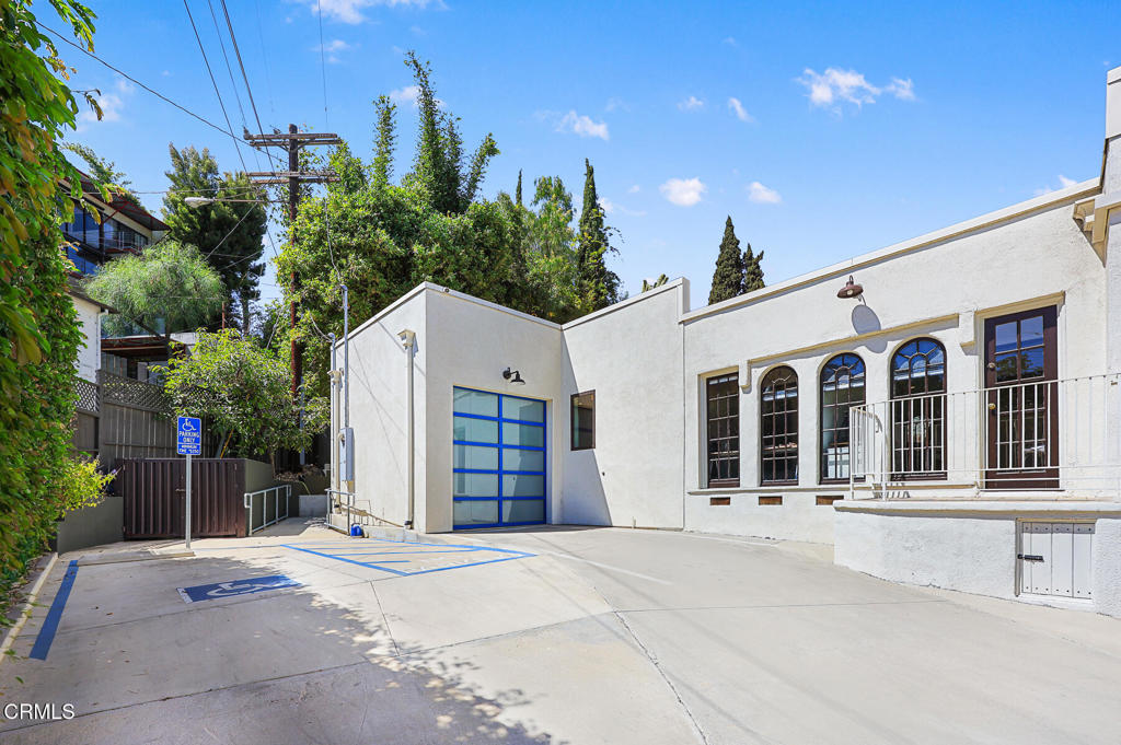 1913 1915 Hyperion Avenue Property Photo 64