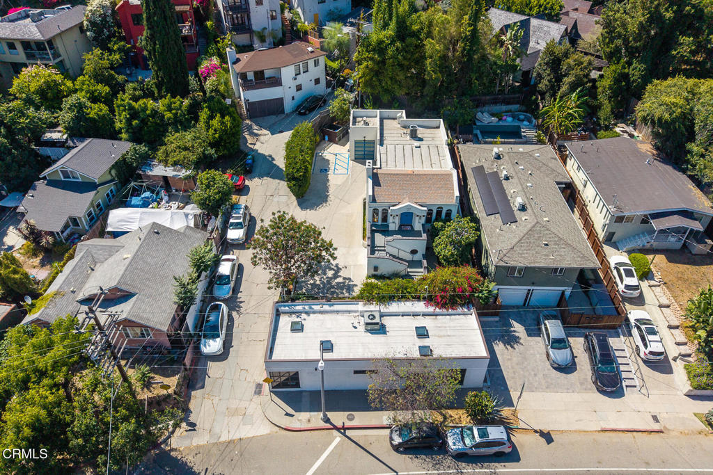 1913 1915 Hyperion Avenue Property Photo 69