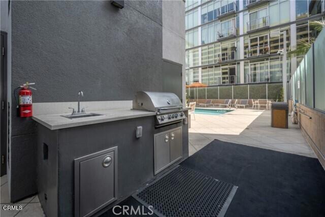 645 W 9th Street 221 Property Photo 17