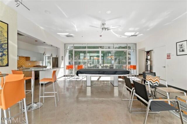 645 W 9th Street 221 Property Photo 19