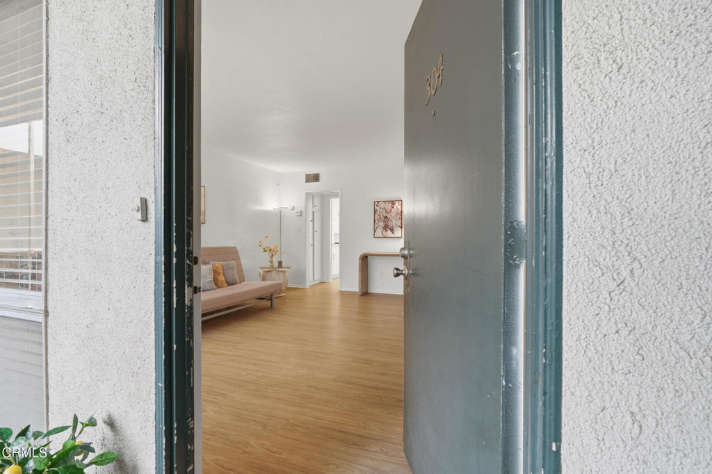 1015 N Michillinda Avenue 304 Property Photo 5