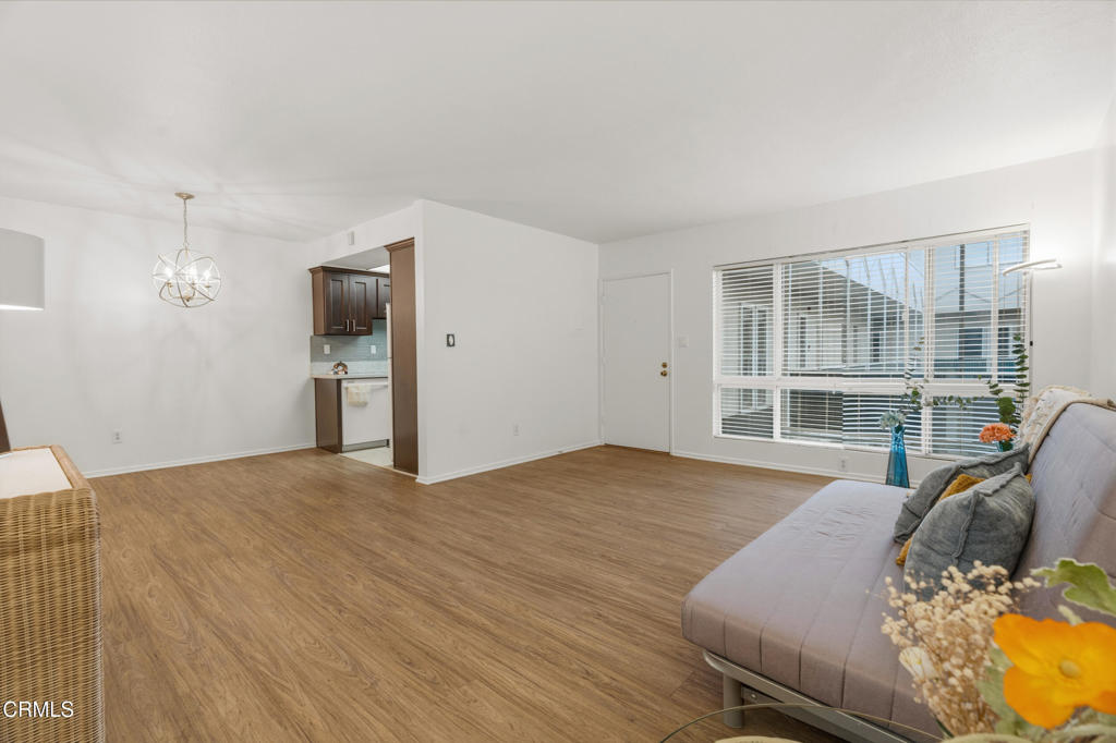 1015 N Michillinda Avenue 304 Property Photo 11