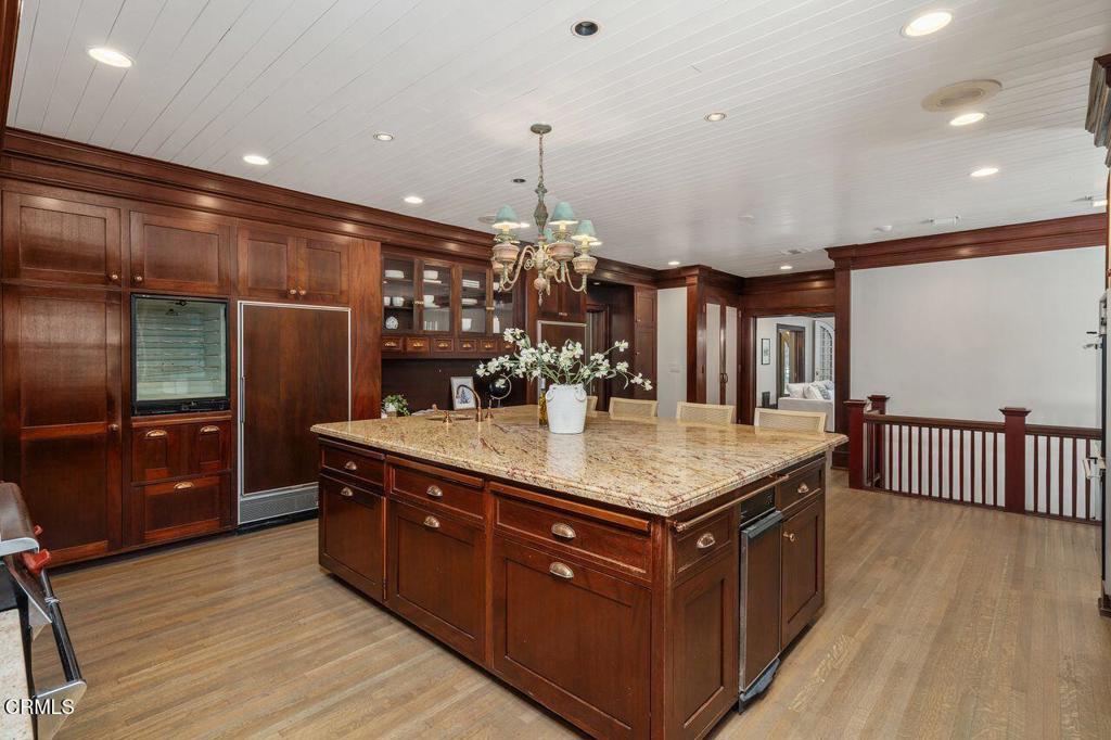 1215 Wentworth Avenue Property Photo 15