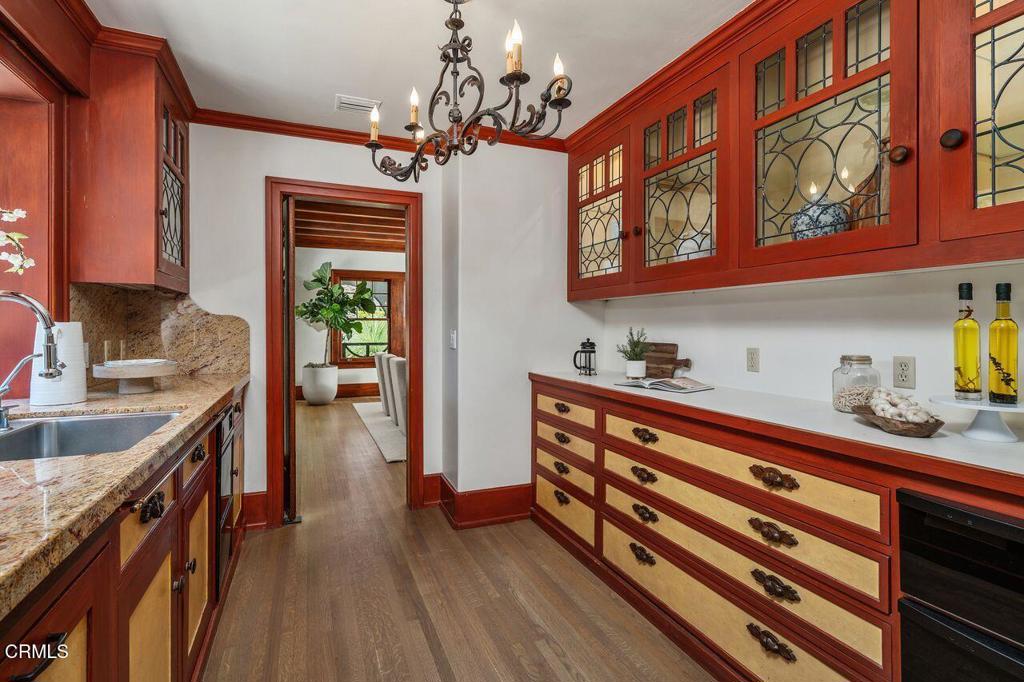 1215 Wentworth Avenue Property Photo 17