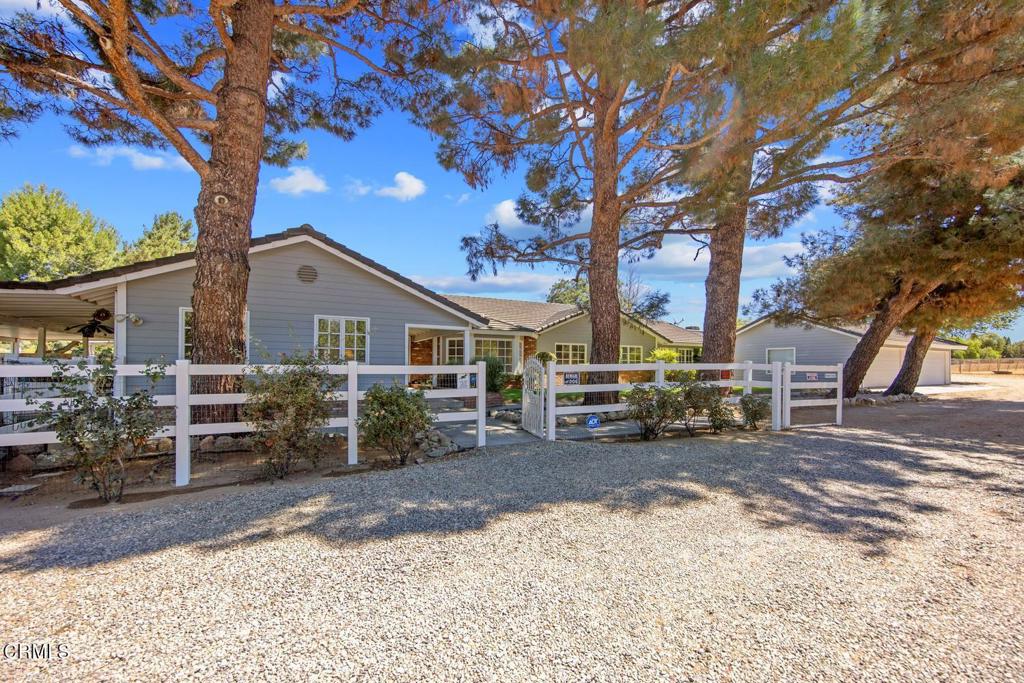 2133 1/2 Carson Mesa Road Property Photo 2