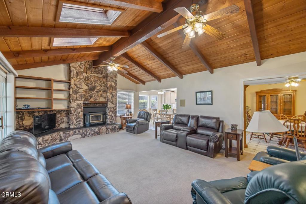 2133 1/2 Carson Mesa Road Property Photo 6