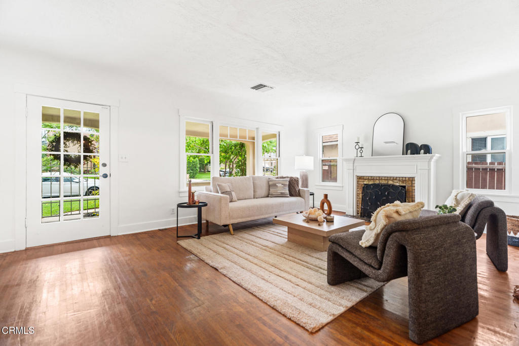 1838 Wagner Street Property Photo 8