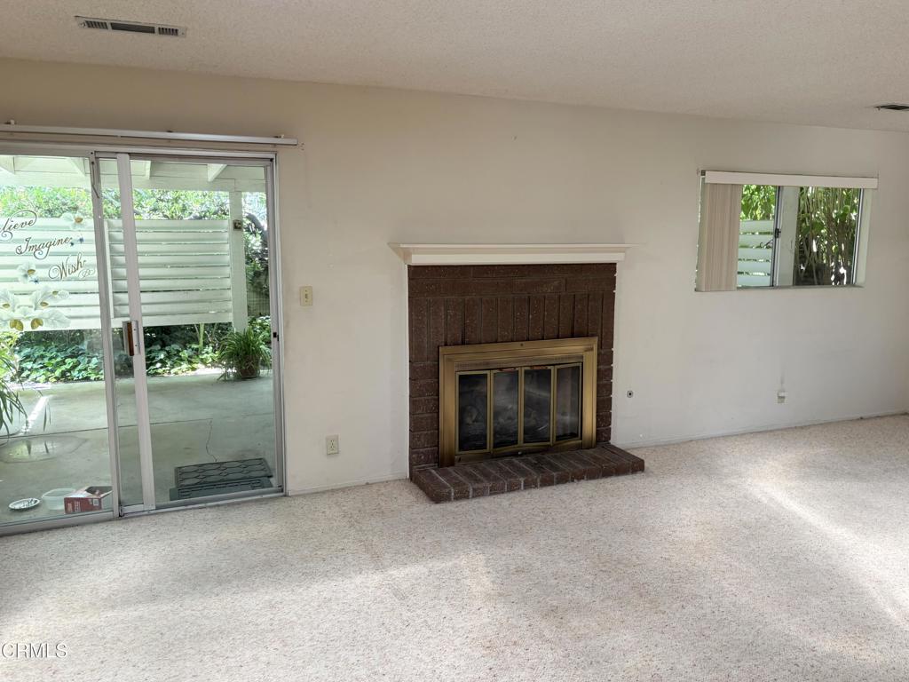 910 Claraday Street Property Photo 5